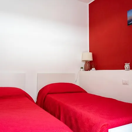 Portosalvo Rooms Santa Teresa Di Riva Exterior photo